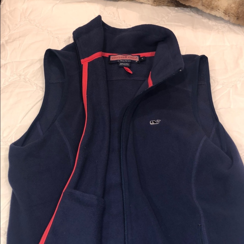 Vineyard vines vest